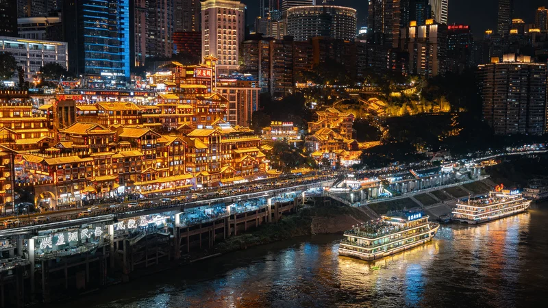记录：重庆旅行，火锅和夜景让我流连忘返